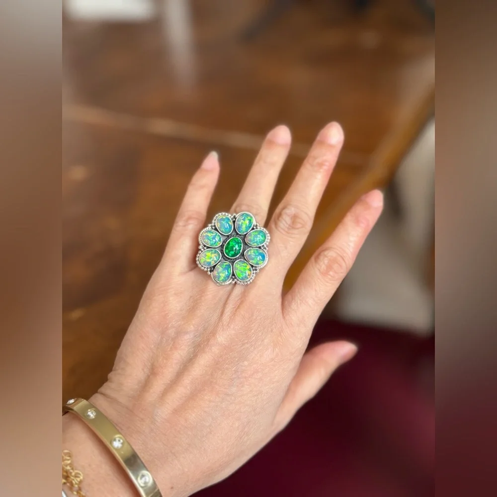 925 sterling silver Opal Flower Ring - Picture 3 of 6